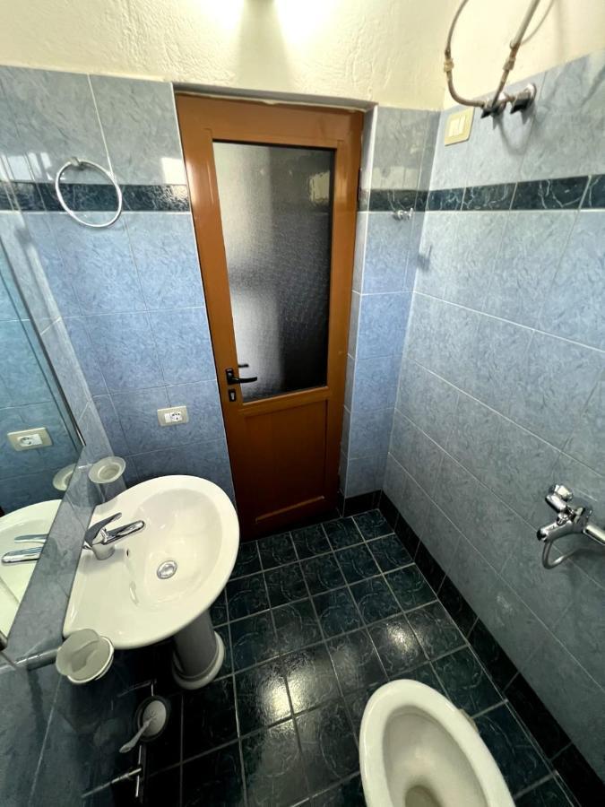 Hotel Orikum Kültér fotó